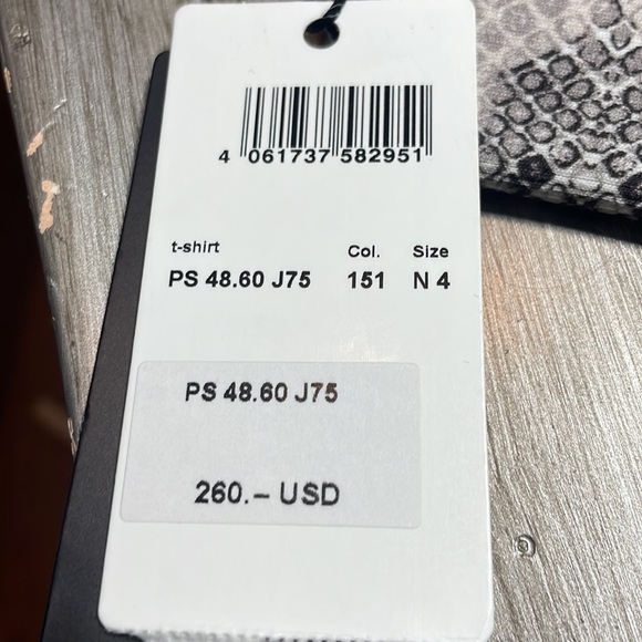 Marc Cain mock turtle neck  snake 🐍 print 16 inches pit to pit Size N 4 NWT - Picture 7 of 7